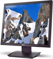 Acer TFT 17'' V173BM Black 1280x1024@75 2000:1 300cd/m2 5ms 176/176 D-sub multimedia TCO'03