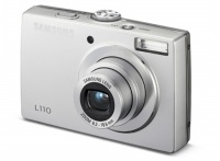 Samsung L110 Silver 8.2Mpx,3264x2448,640480 video,3 .,20Mb,SD-Card,..,114.